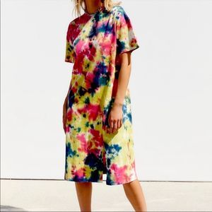 URBAN OUTFITTERS Tai Tie-Dye MIDI T-shirt Dress XS